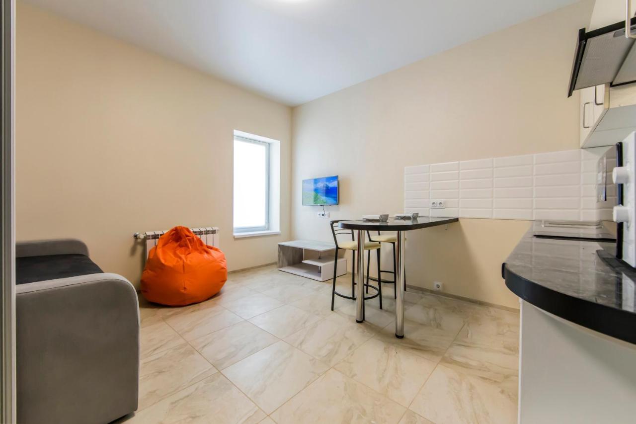 1 Room Apartment Near Peremohy Square Kiev Eksteriør bilde
